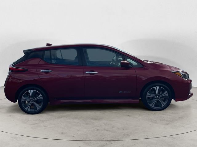 Used 2019 Nissan Leaf SV w/ SV Technology Package FWD image 7