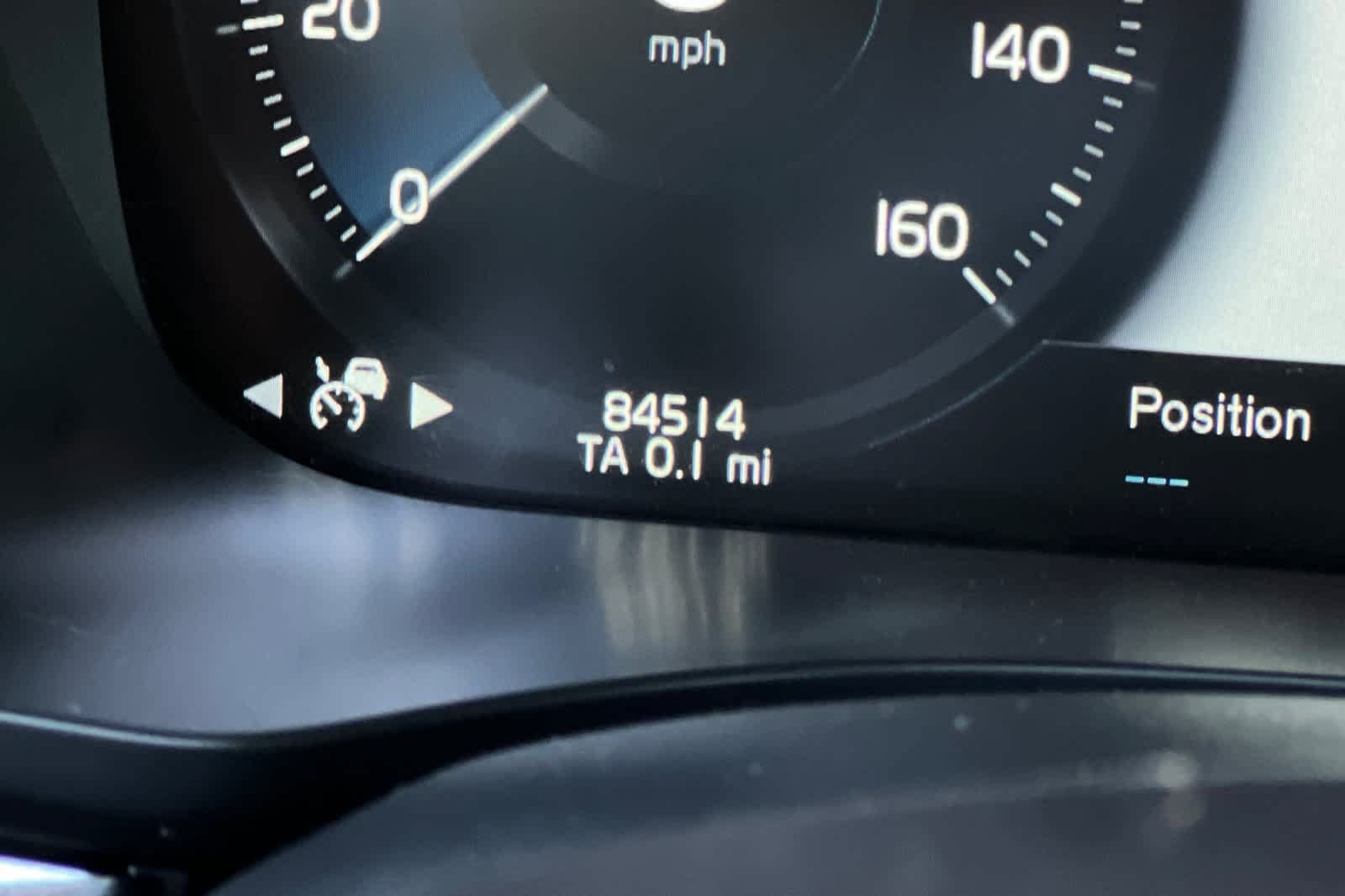 Used 2018 Volvo XC60 T6 Inscription w/ Convenience Package AWD/4WD image 27