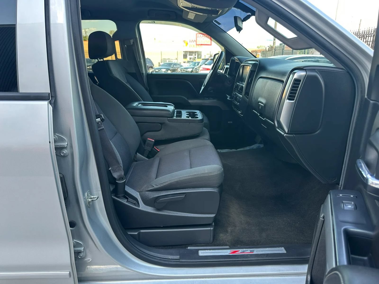Used 2015 Chevrolet Silverado 1500 LT w/ All Star Edition AWD/4WD image 13