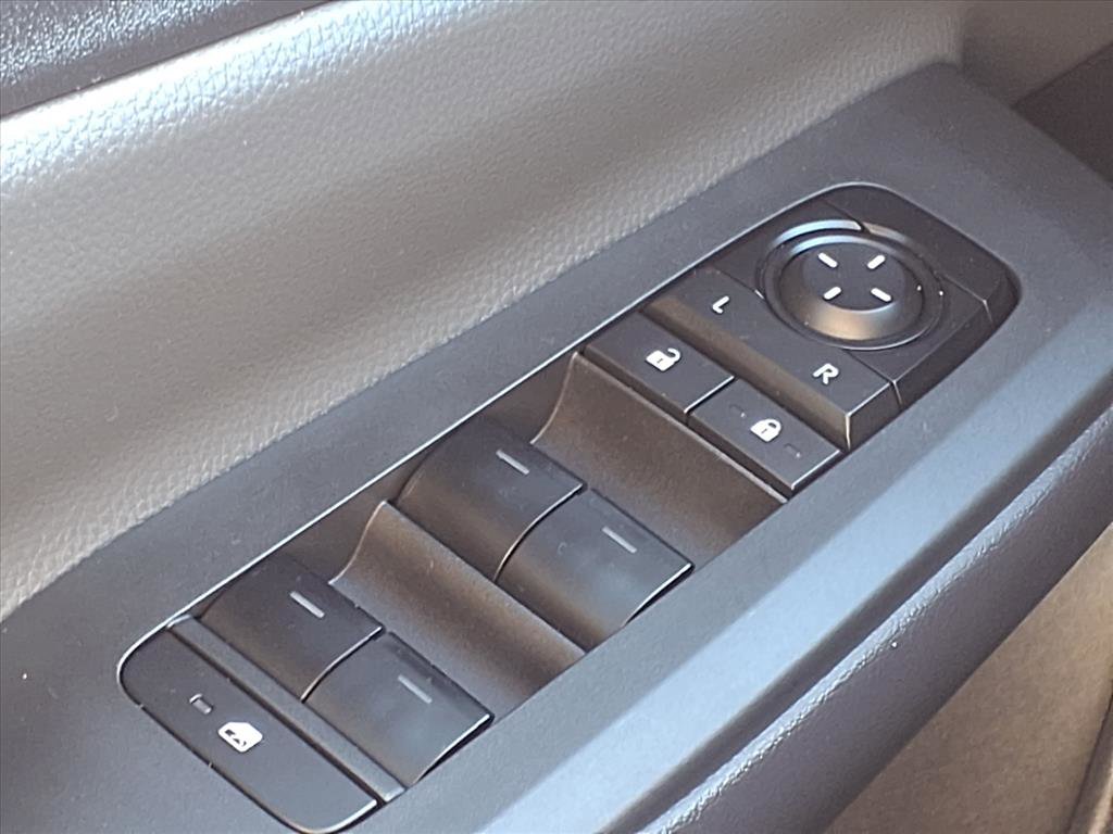 Used 2024 Toyota Prius LE image 12