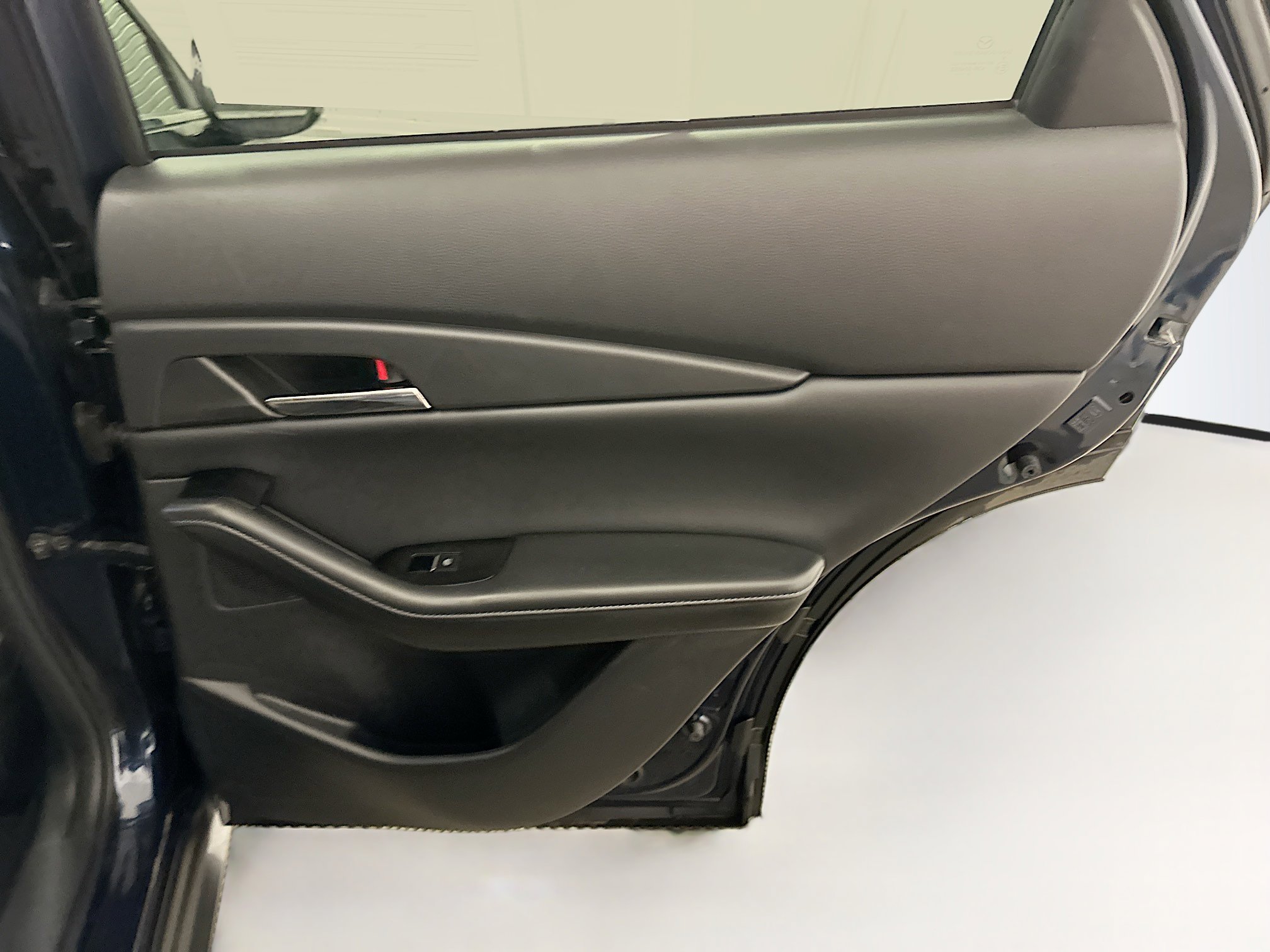 Used 2025 MAZDA CX-30 AWD 2.5 S w/ Preferred Package image 32