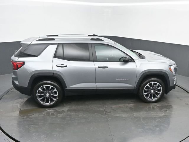 Used 2026 GMC Terrain Elevation w/ Elevation Premium Package image 43