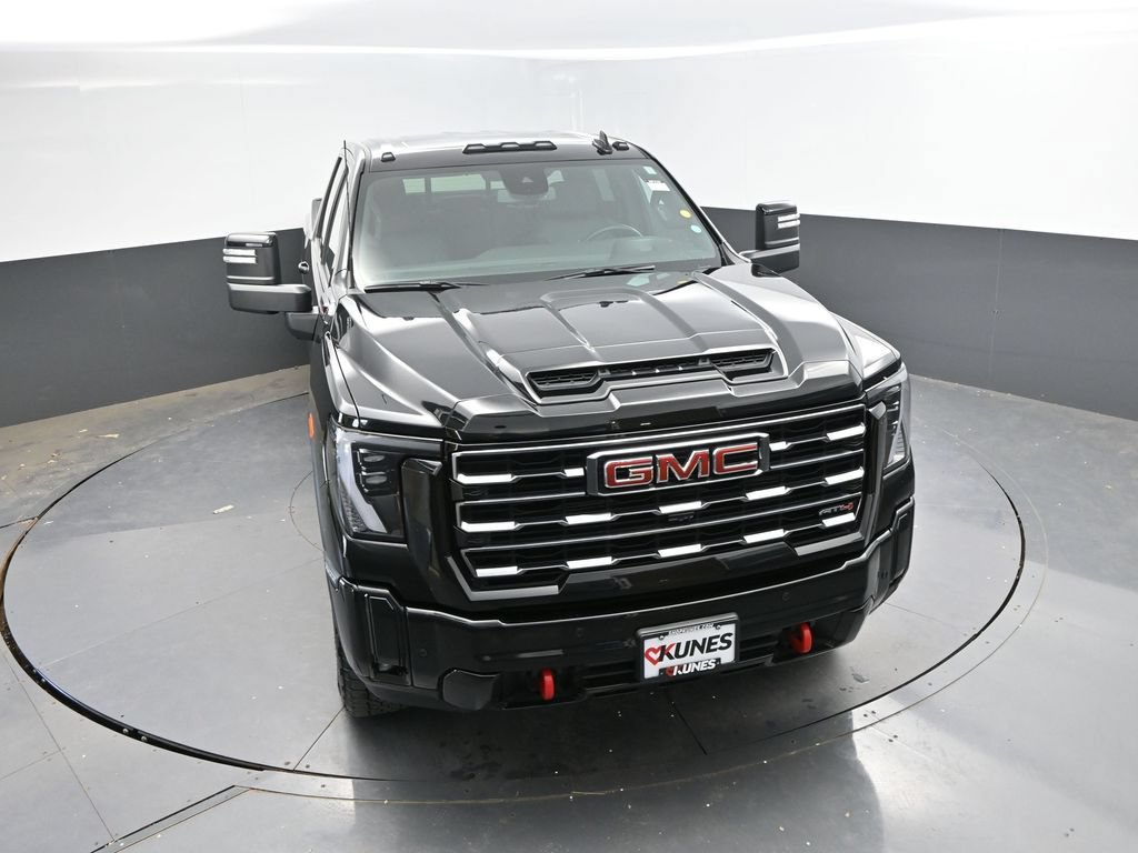 Used 2025 GMC Sierra 2500 AT4 AWD/4WD image 28