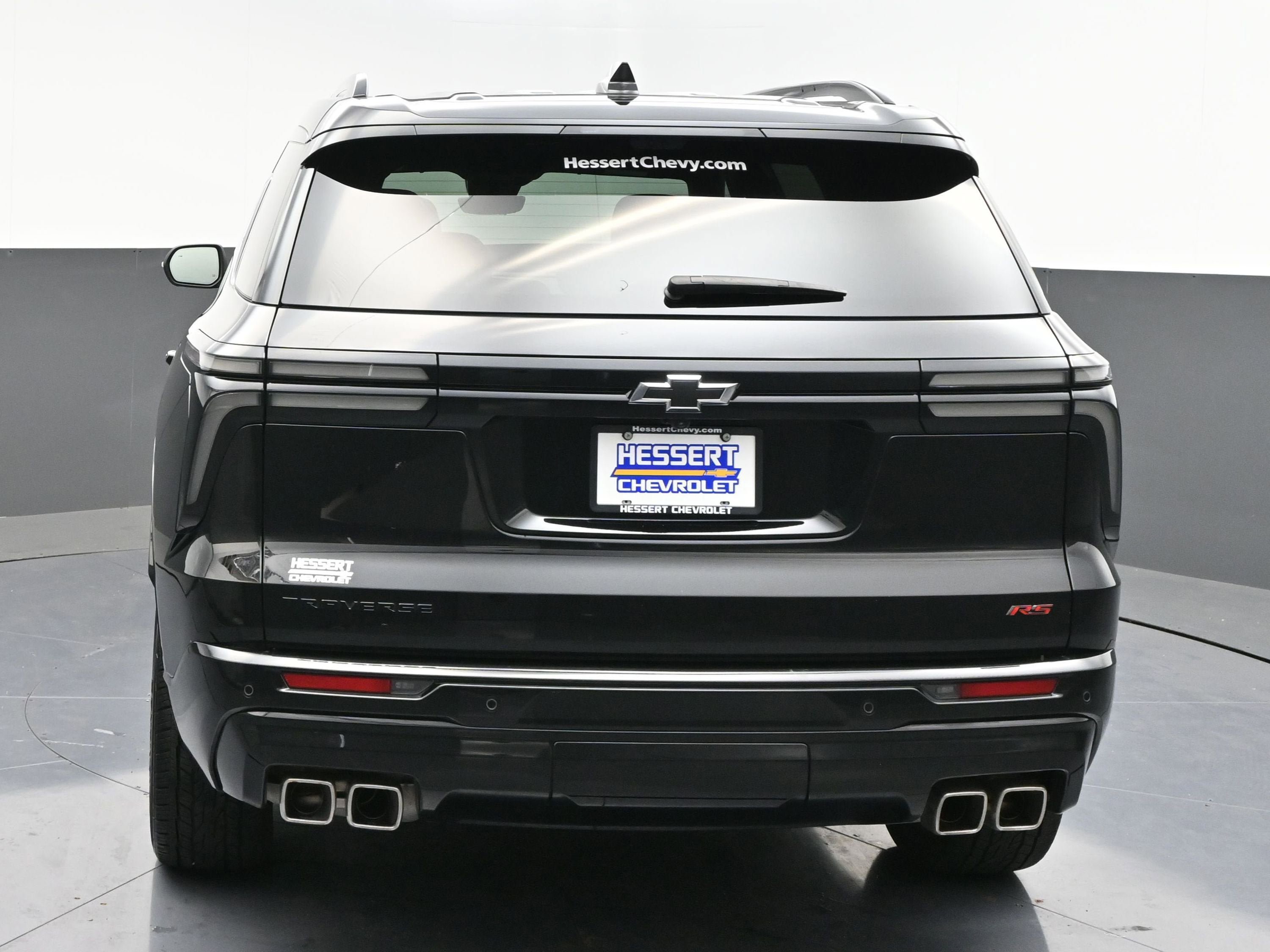 Certified 2024 Chevrolet Traverse RS FWD image 6