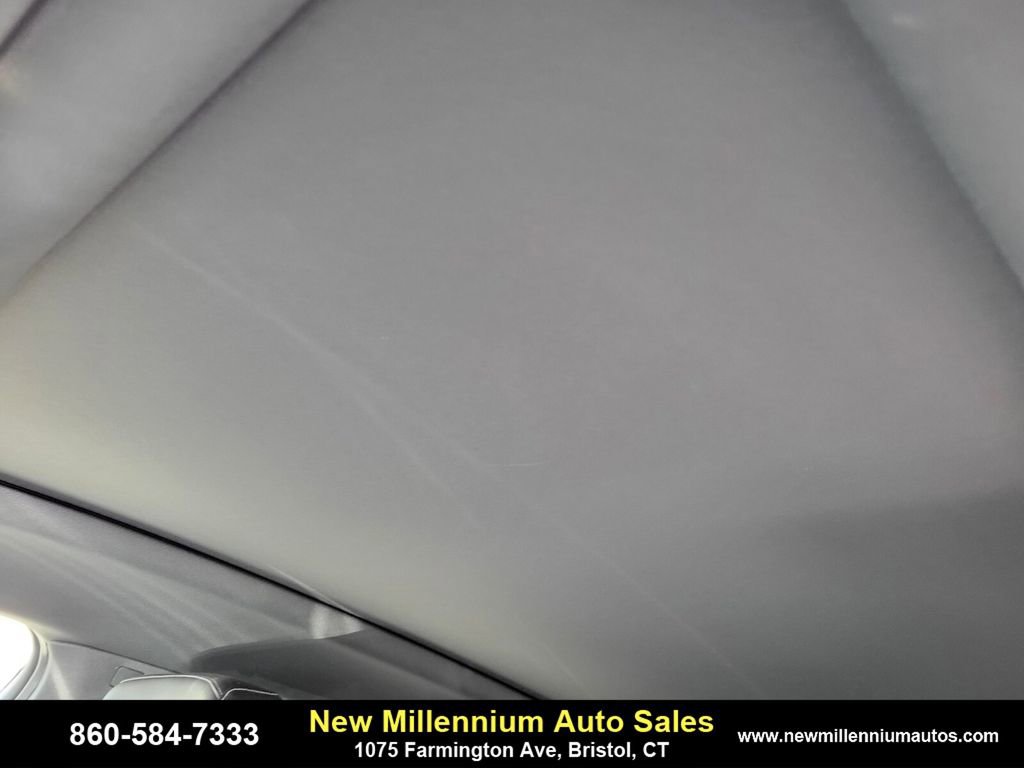 Used 2024 Cadillac Lyriq Luxury w/ LPO, Floor Liner Package image 21