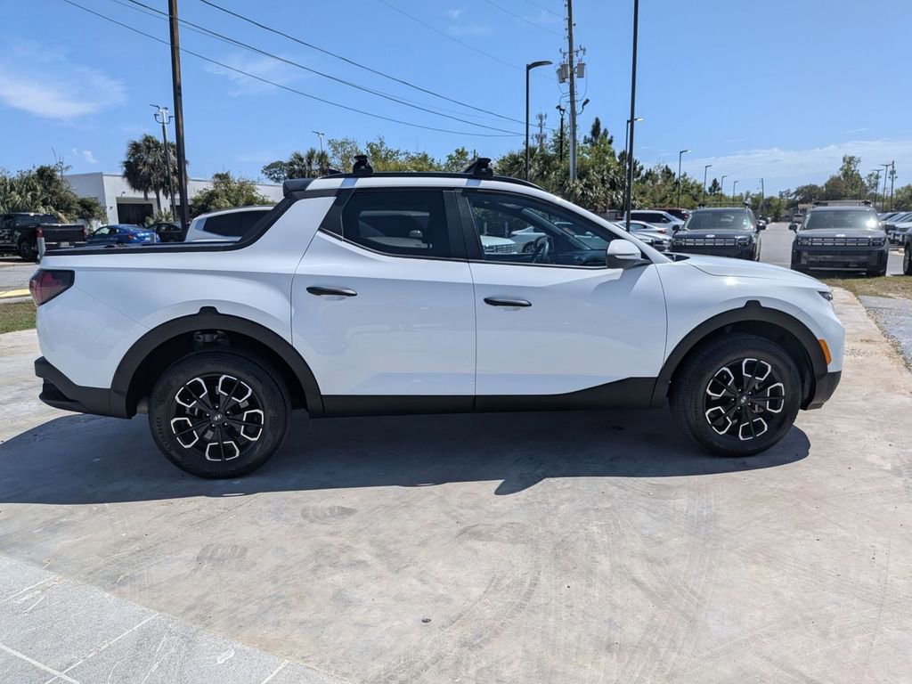 Certified 2024 Hyundai Santa Cruz SEL w/ Activity Package image 4