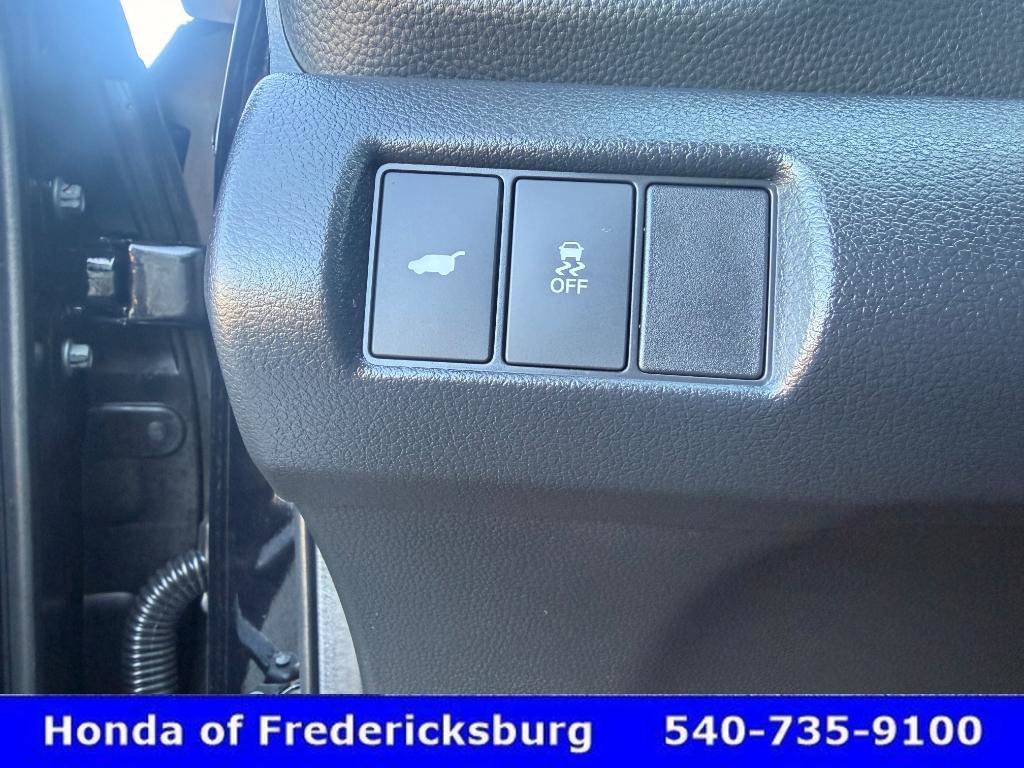 Certified 2025 Honda Pilot Touring image 26