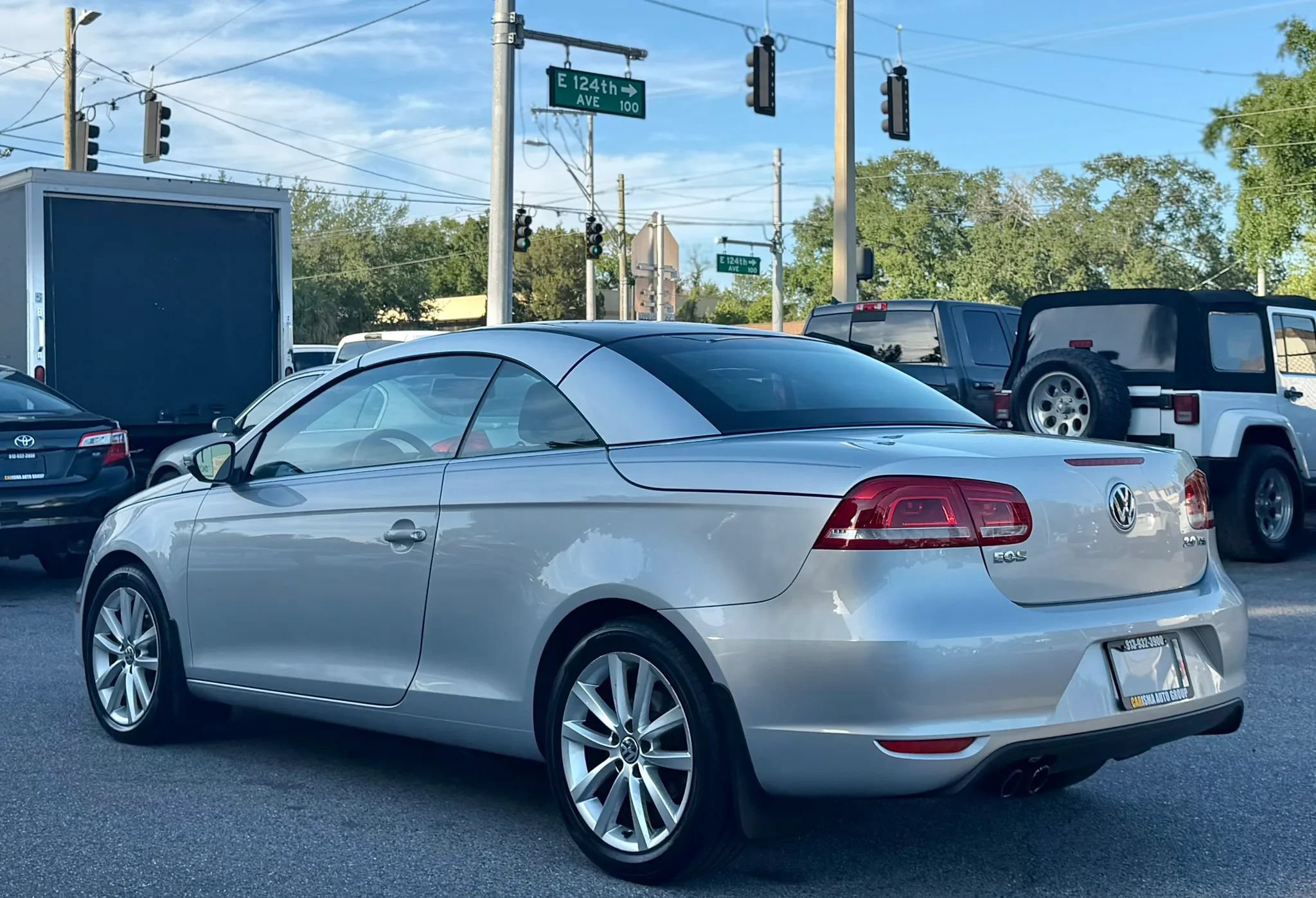 Used 2015 Volkswagen Eos Komfort FWD image 9