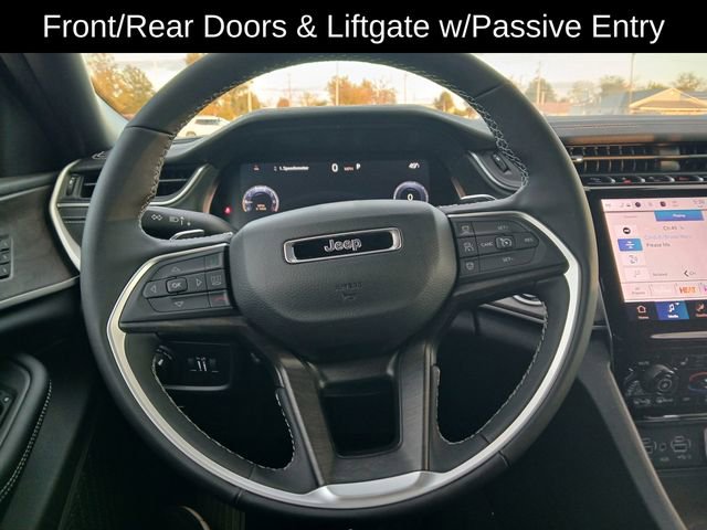 New 2025 Jeep Grand Cherokee Limited image 20