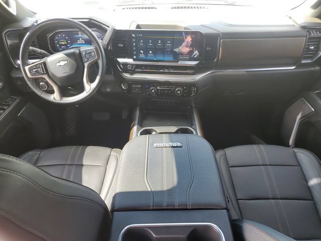 Used 2024 Chevrolet Silverado 3500 High Country w/ High Country Premium Package AWD/4WD image 14