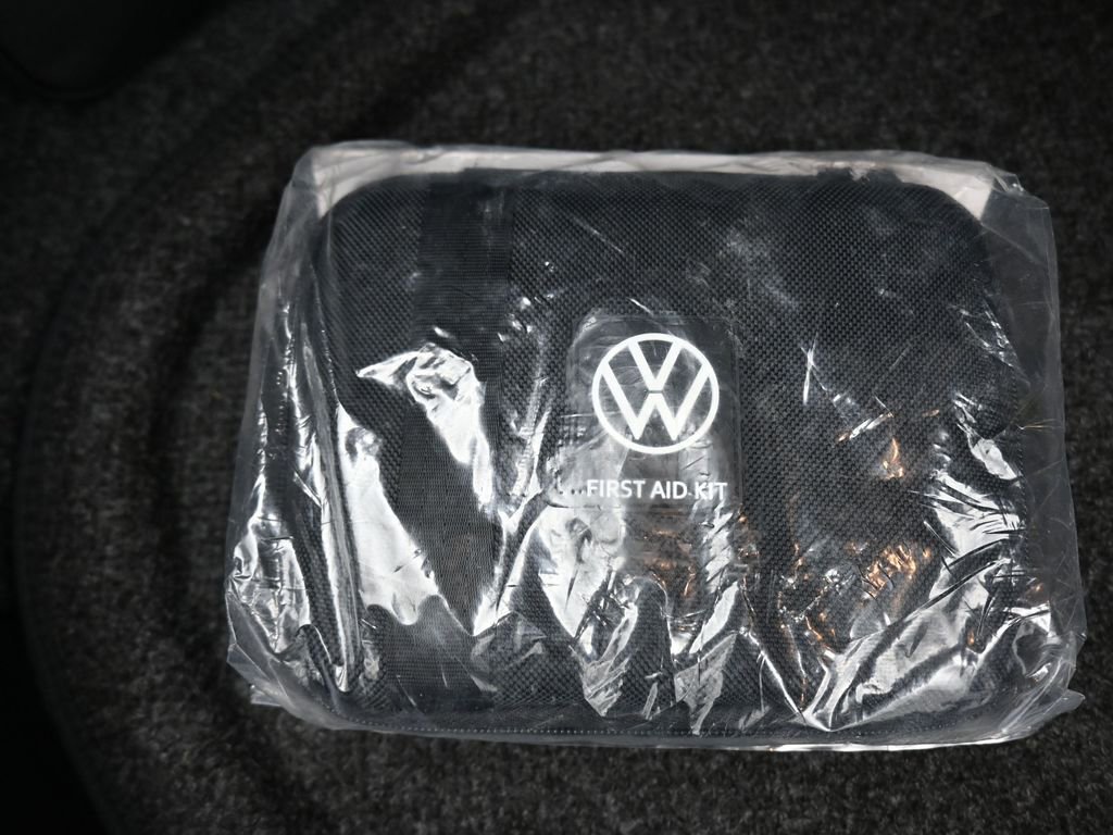 Used 2021 Volkswagen Jetta SEL Premium image 47