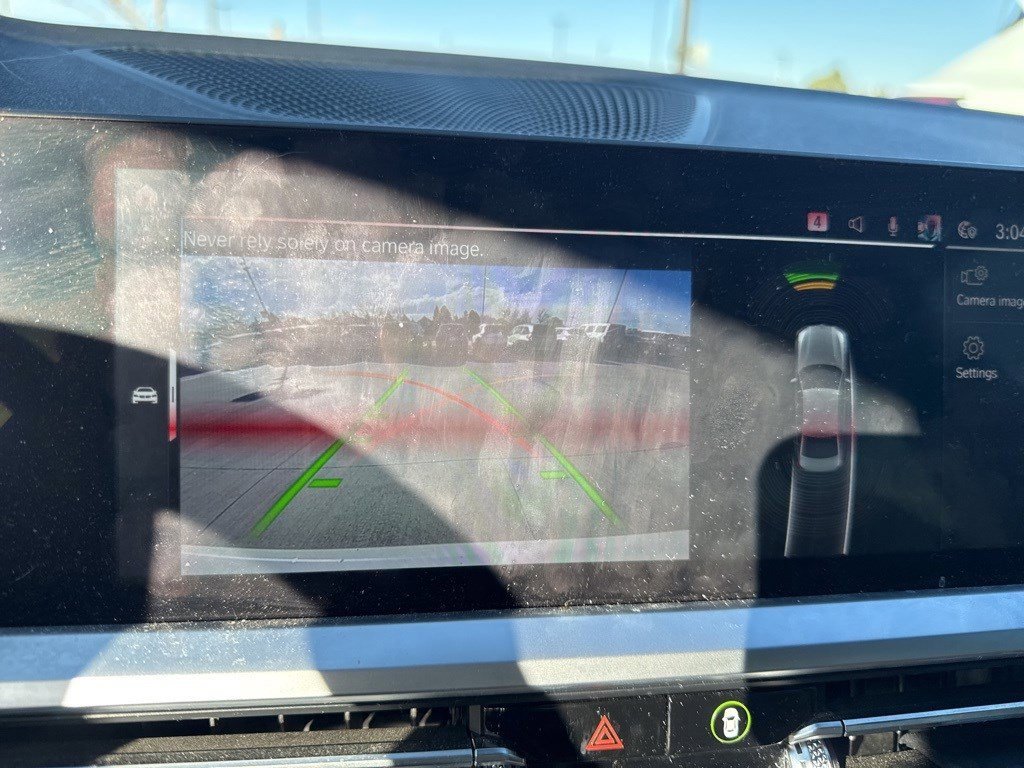 Used 2019 BMW 330i xDrive Sedan w/ Premium Package image 15