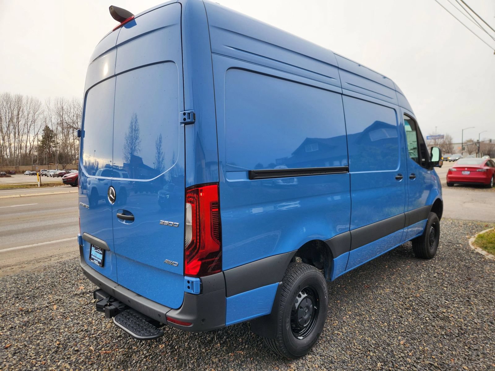 Used 2025 Mercedes-Benz Sprinter 2500 image 6