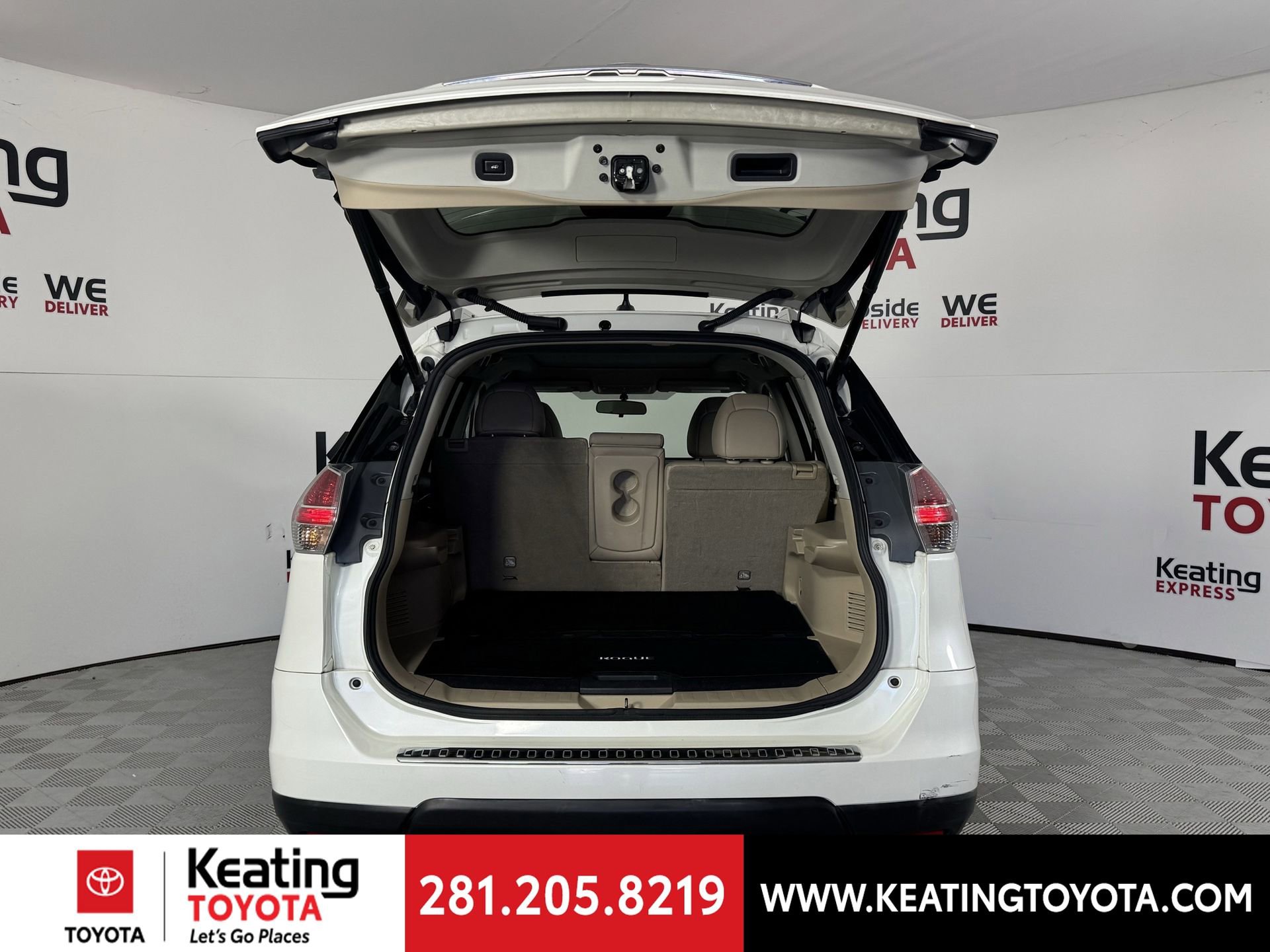 Used 2016 Nissan Rogue SL w/ SL Premium Package image 16