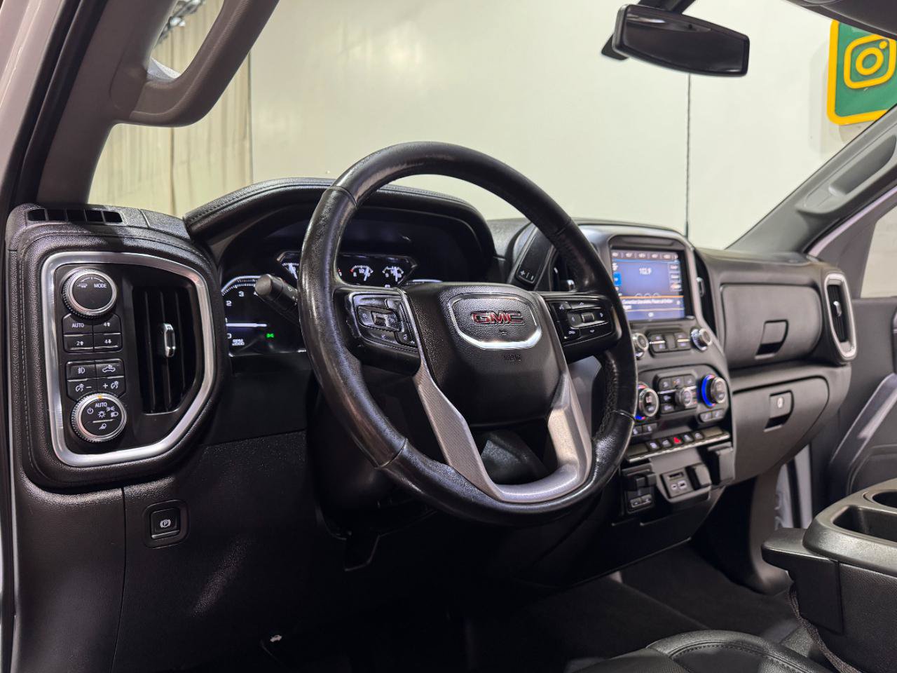 Used 2021 GMC Sierra 2500 SLT AWD/4WD image 10