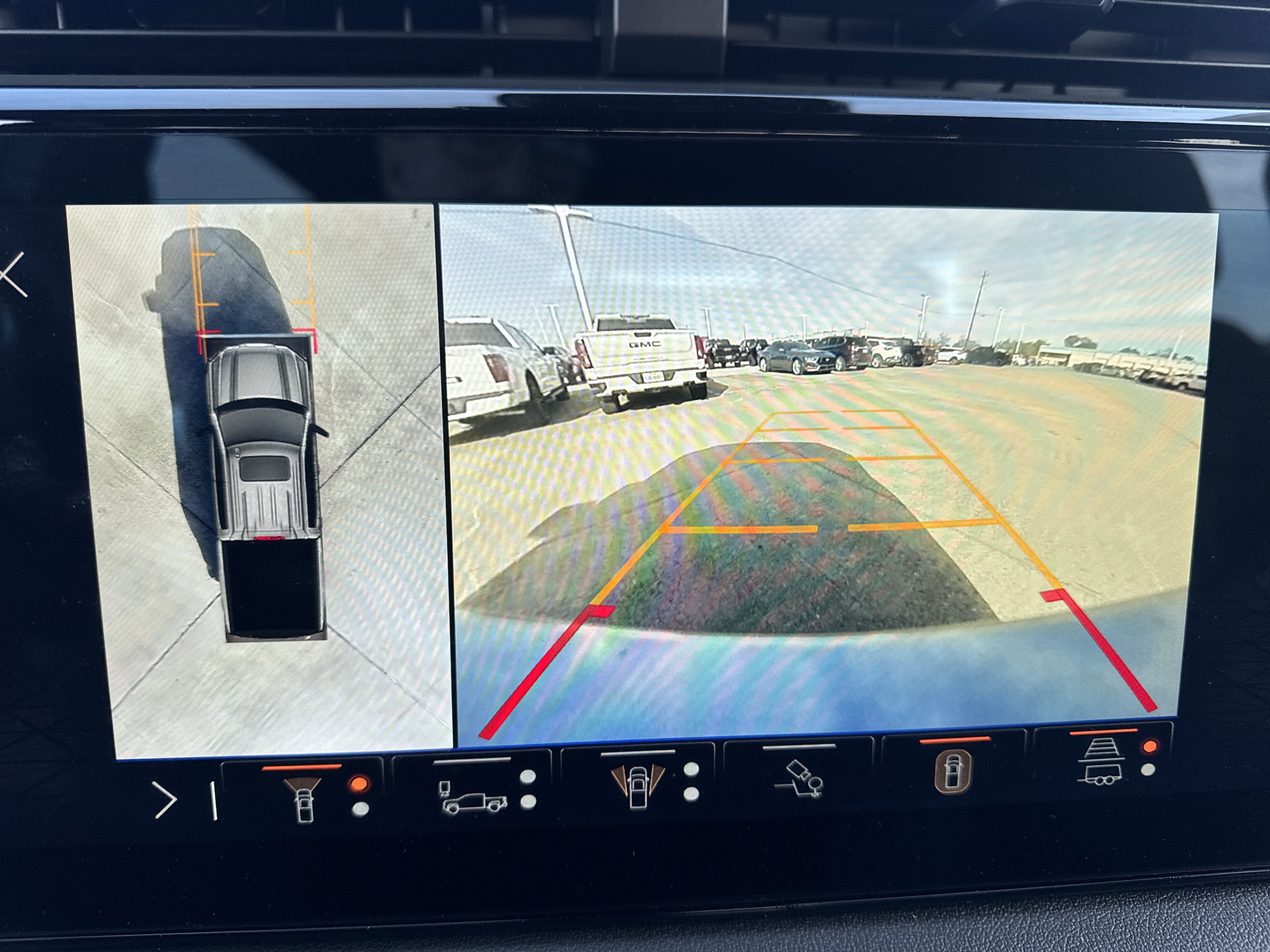 Used 2024 GMC Sierra 1500 AT4 w/ Technology Package image 21