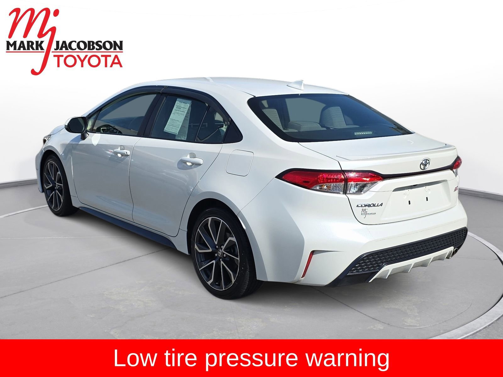 Used 2020 Toyota Corolla SE image 12