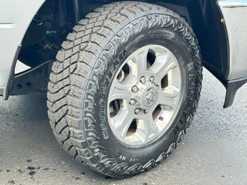 Used 2024 RAM 2500 Big Horn AWD/4WD image 10
