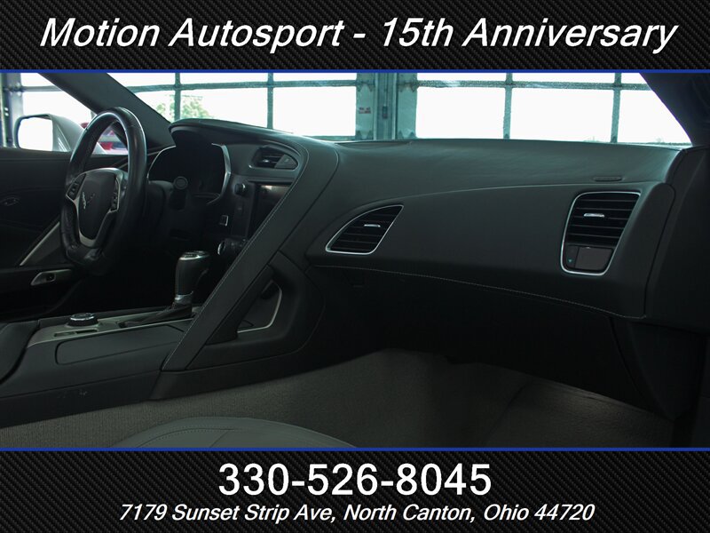 Used 2016 Chevrolet Corvette Stingray Convertible RWD image 30