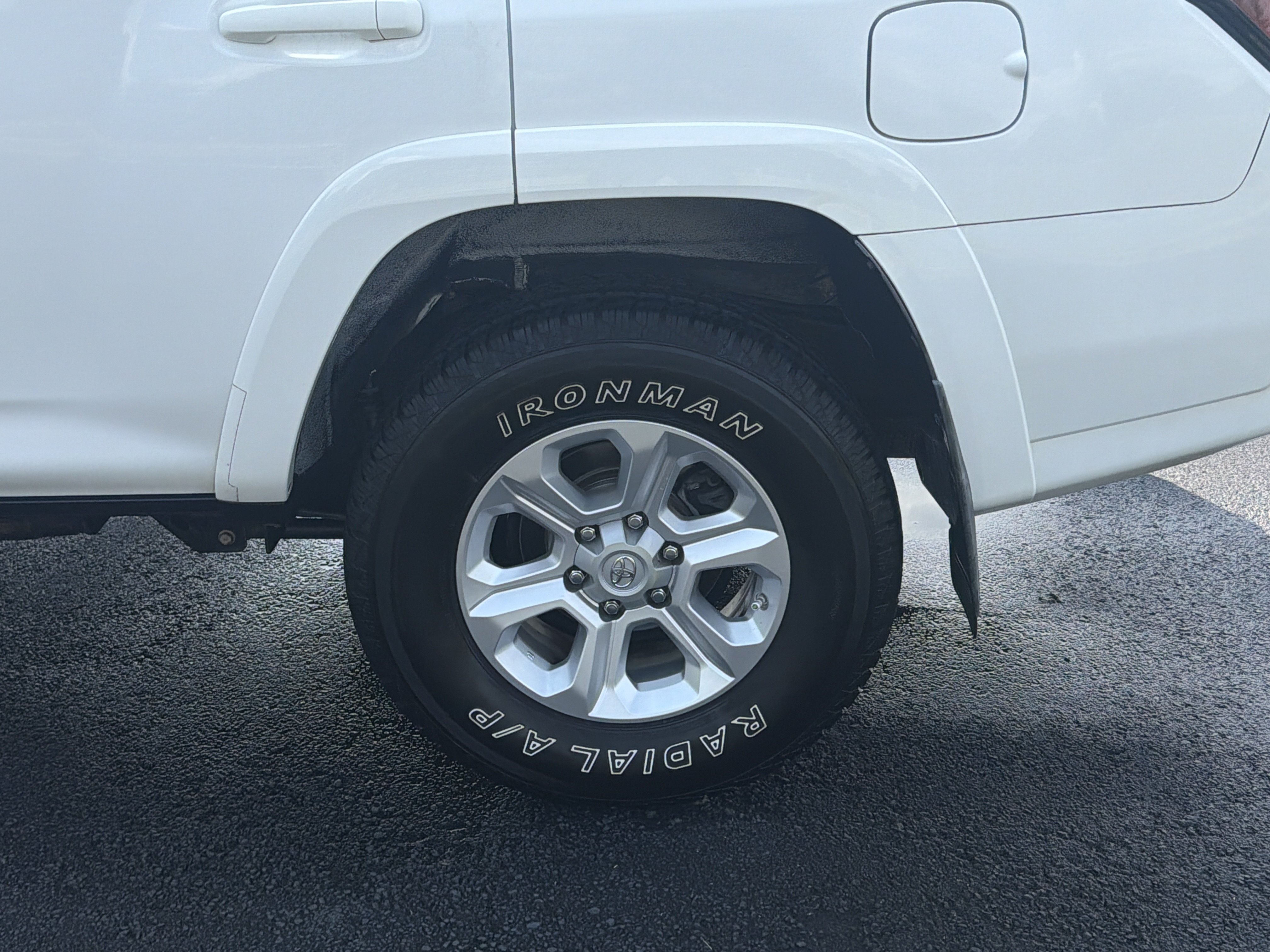 Used 2015 Toyota 4Runner SR5 RWD image 35