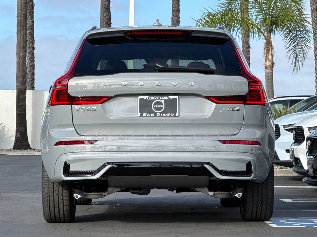 New 2026 Volvo XC60 T8 Ultra w/ Climate Package image 4