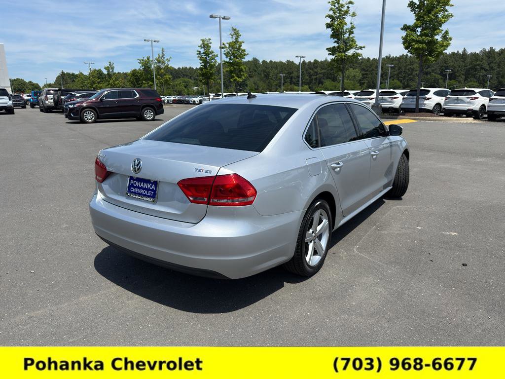 Used 2014 Volkswagen Passat 1.8T SE FWD image 7