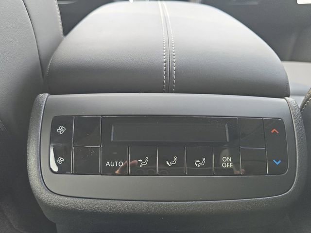 New 2026 Nissan Pathfinder SL image 26