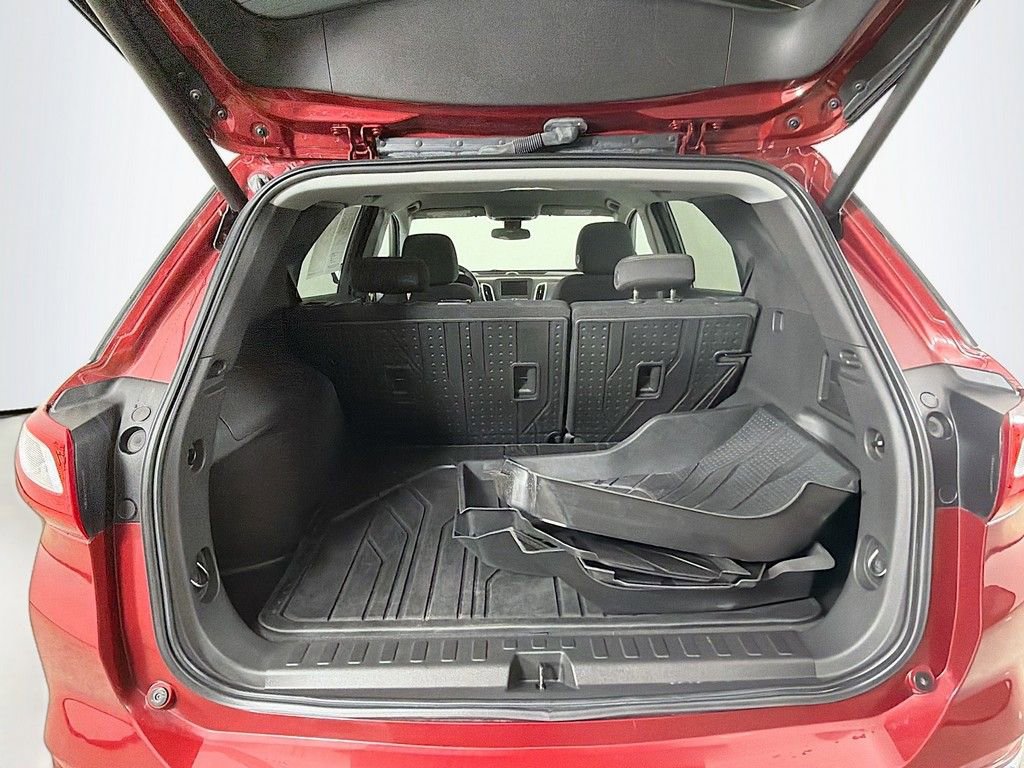Used 2020 Chevrolet Equinox LT w/ Driver Convenience Package image 14