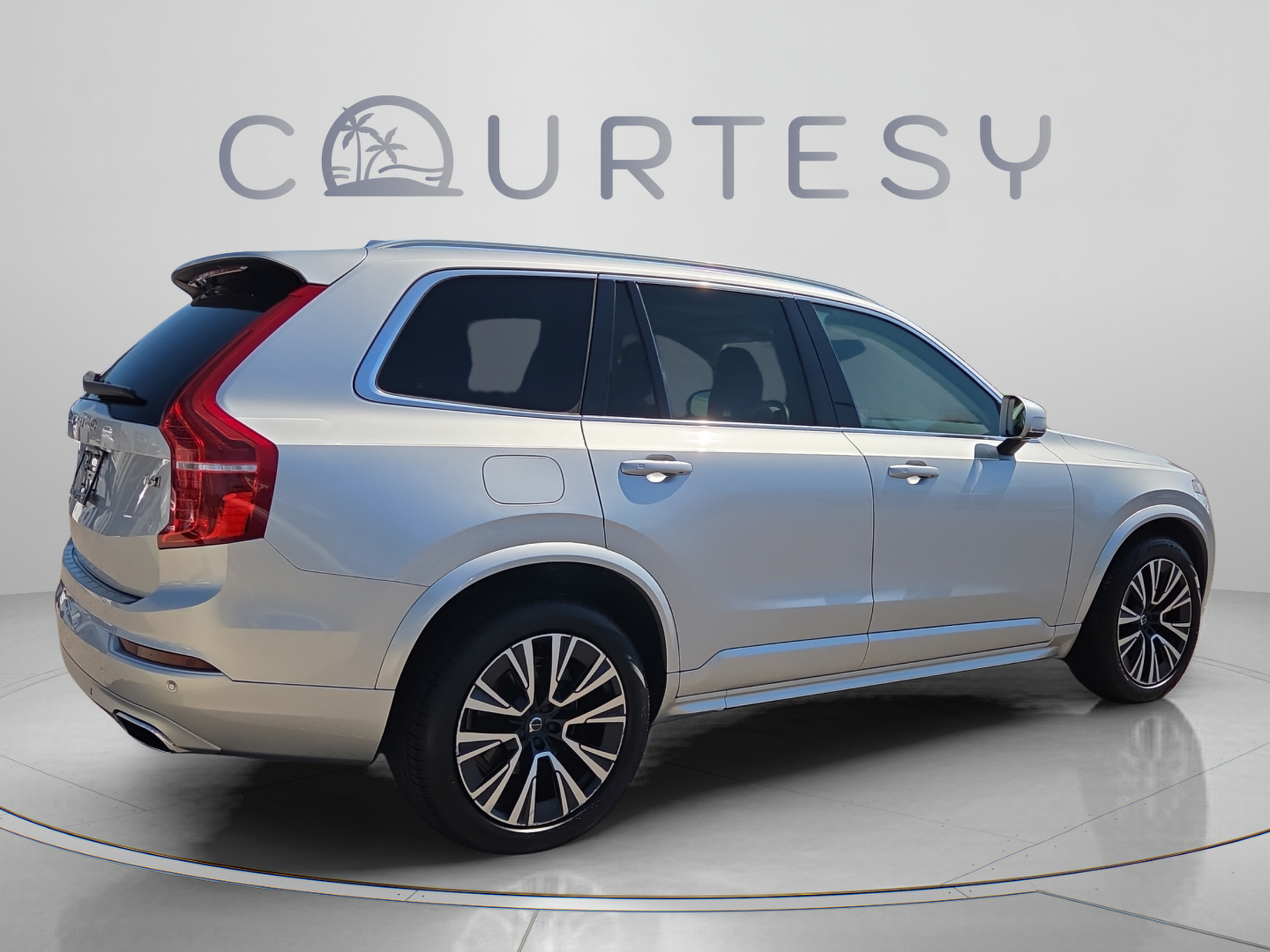 Used 2021 Volvo XC90 T6 Momentum w/ Advanced Package AWD/4WD image 5