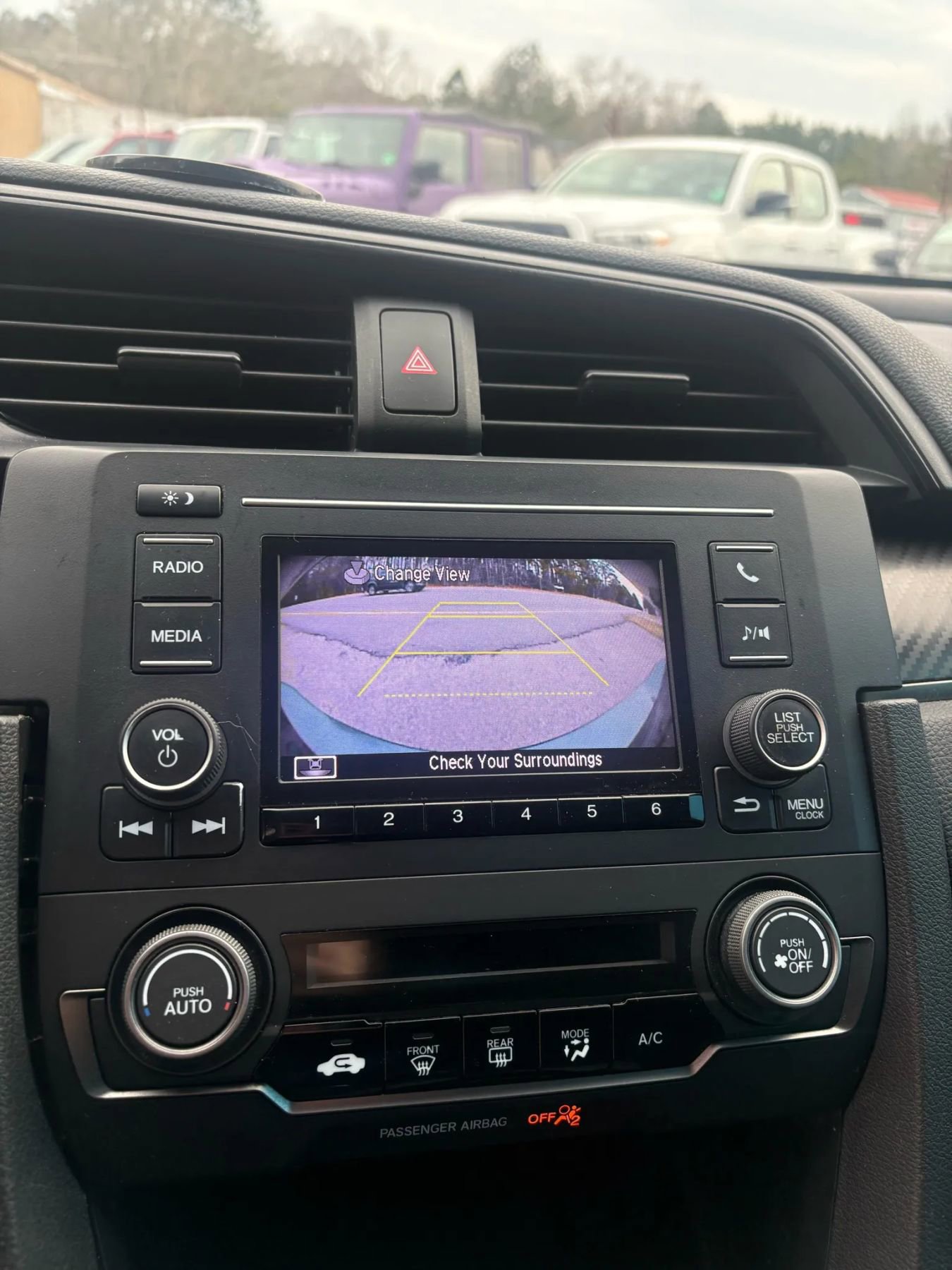 Used 2017 Honda Civic Sport image 9