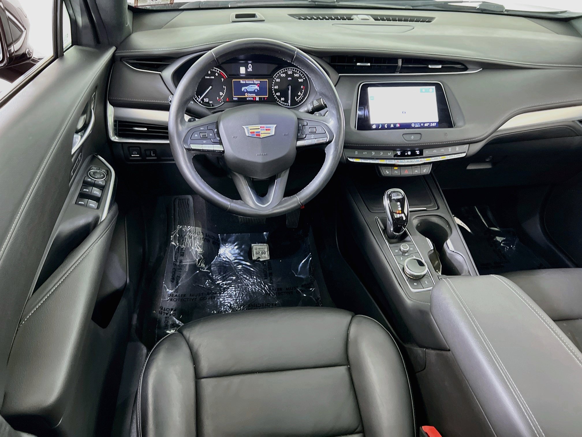 Used 2021 Cadillac XT4 Premium Luxury w/ Cold Weather Package AWD/4WD image 22