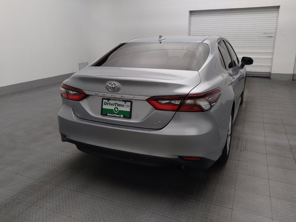 Used 2022 Toyota Camry LE FWD image 7