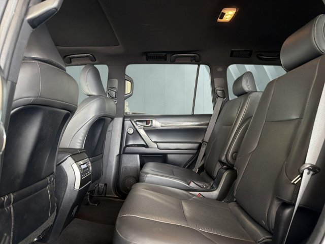 Certified 2022 Lexus GX 460 Premium w/ Accessory Package AWD/4WD image 11