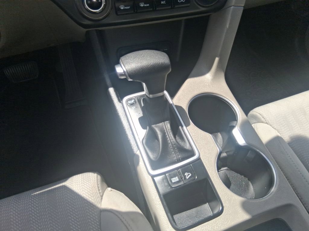 Used 2020 Kia Sportage LX FWD image 13