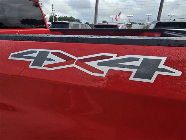 Used 2022 Chevrolet Silverado 1500 LT image 6