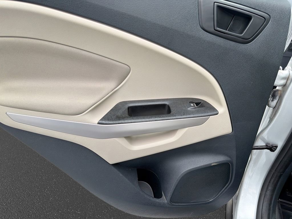 Used 2022 Ford EcoSport S image 34