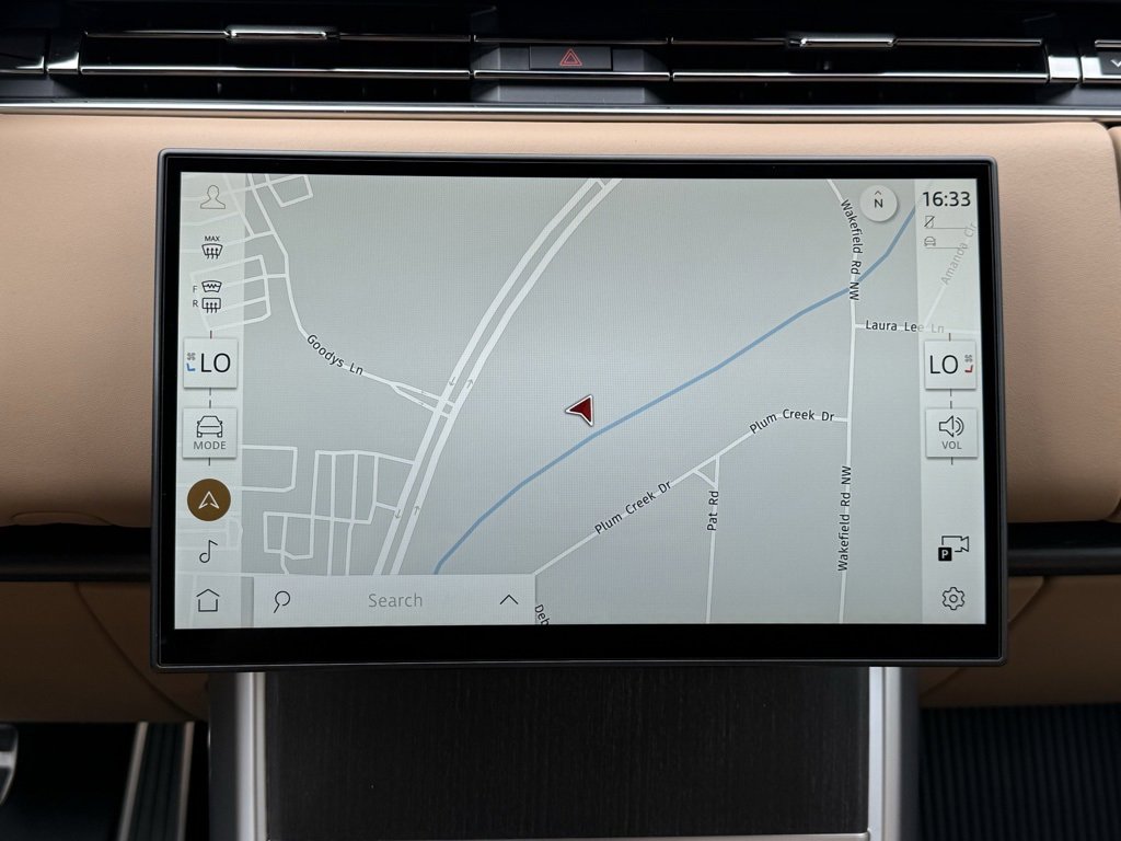 New 2025 Land Rover Range Rover Long Wheelbase SE image 25