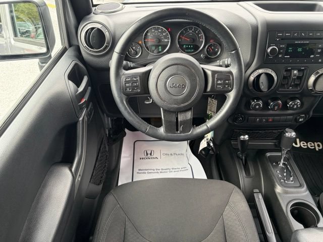 Used 2018 Jeep Wrangler Unlimited Sport S AWD/4WD image 32