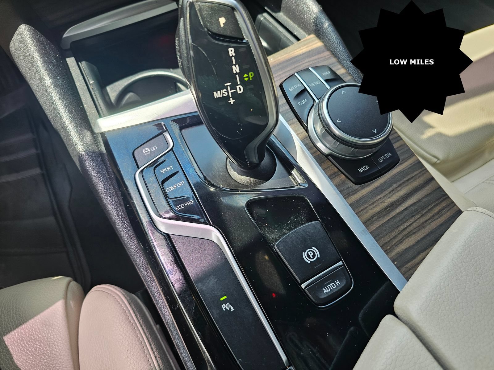 Used 2017 BMW 530i RWD image 26