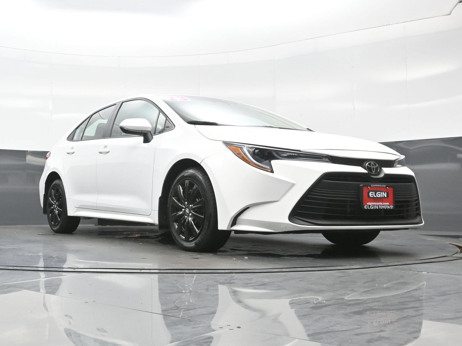 Used 2023 Toyota Corolla LE FWD image 23
