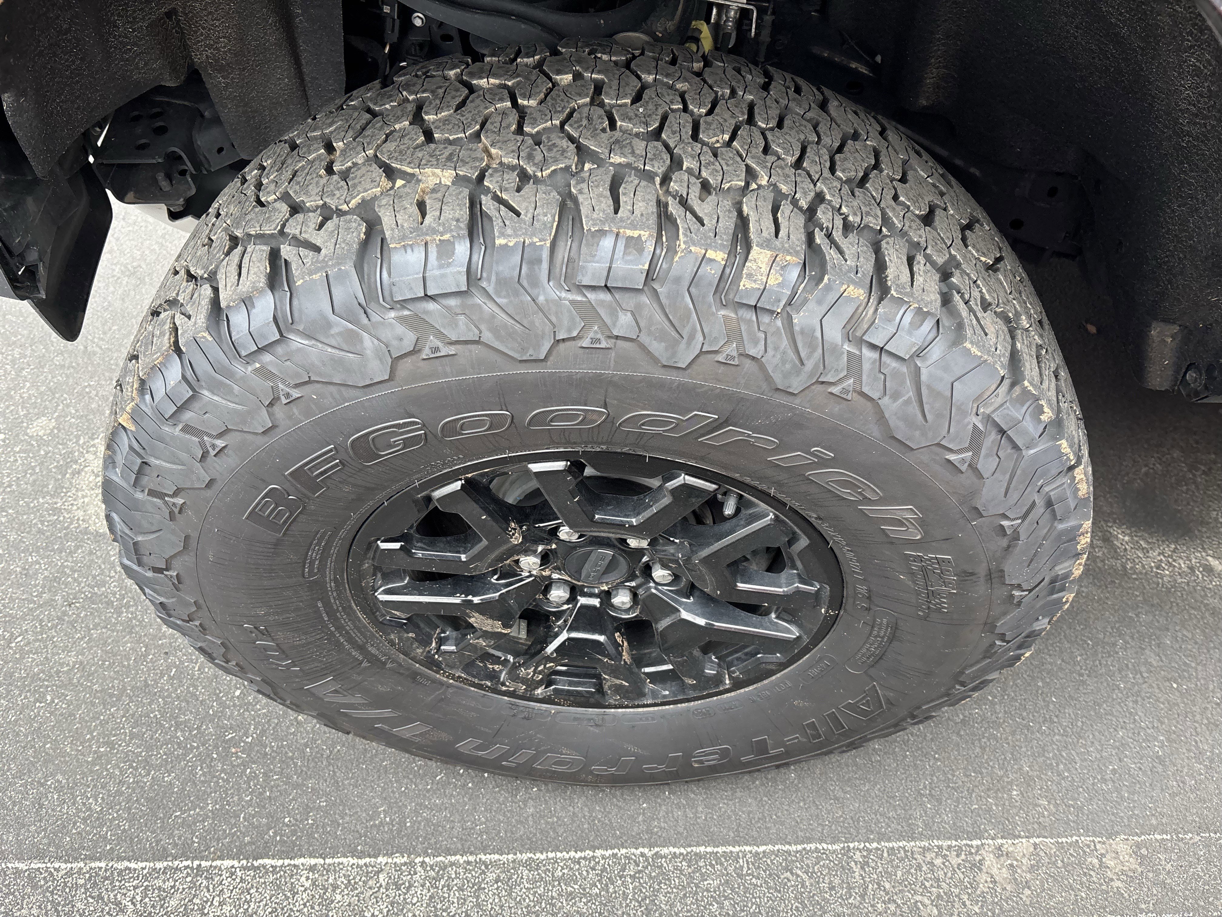 Used 2024 Ford Bronco Raptor w/ Interior Carbon Fiber Pack 6 image 35