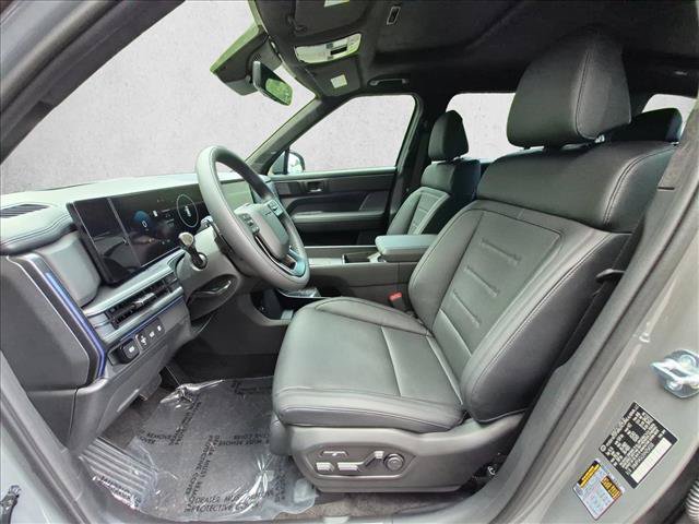 New 2027 Hyundai Santa Fe Calligraphy FWD image 4
