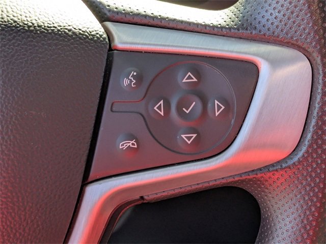 Used 2022 GMC Terrain SLE w/ Driver Convenience Package image 20