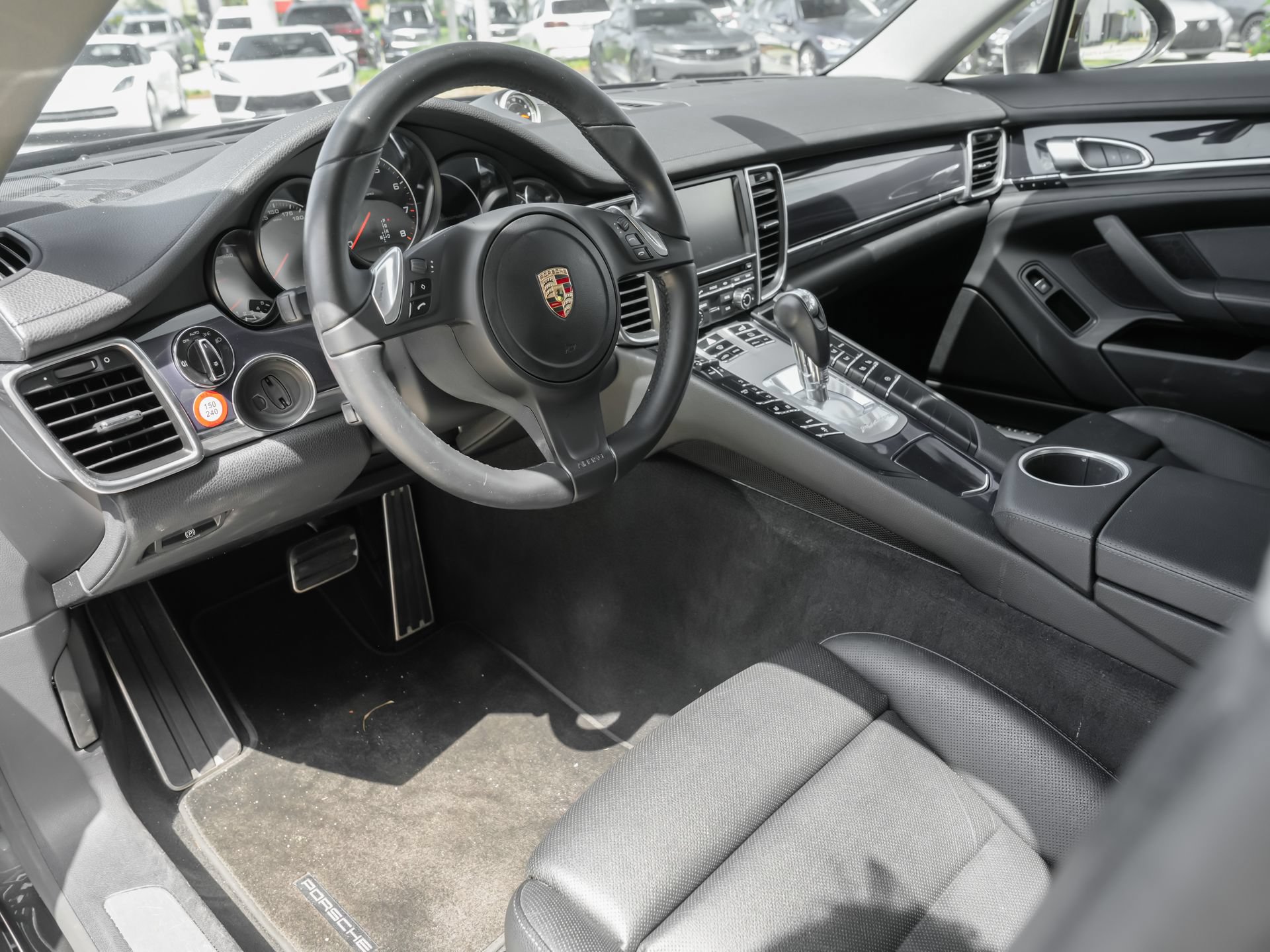 Used 2014 Porsche Panamera 4 AWD/4WD image 16