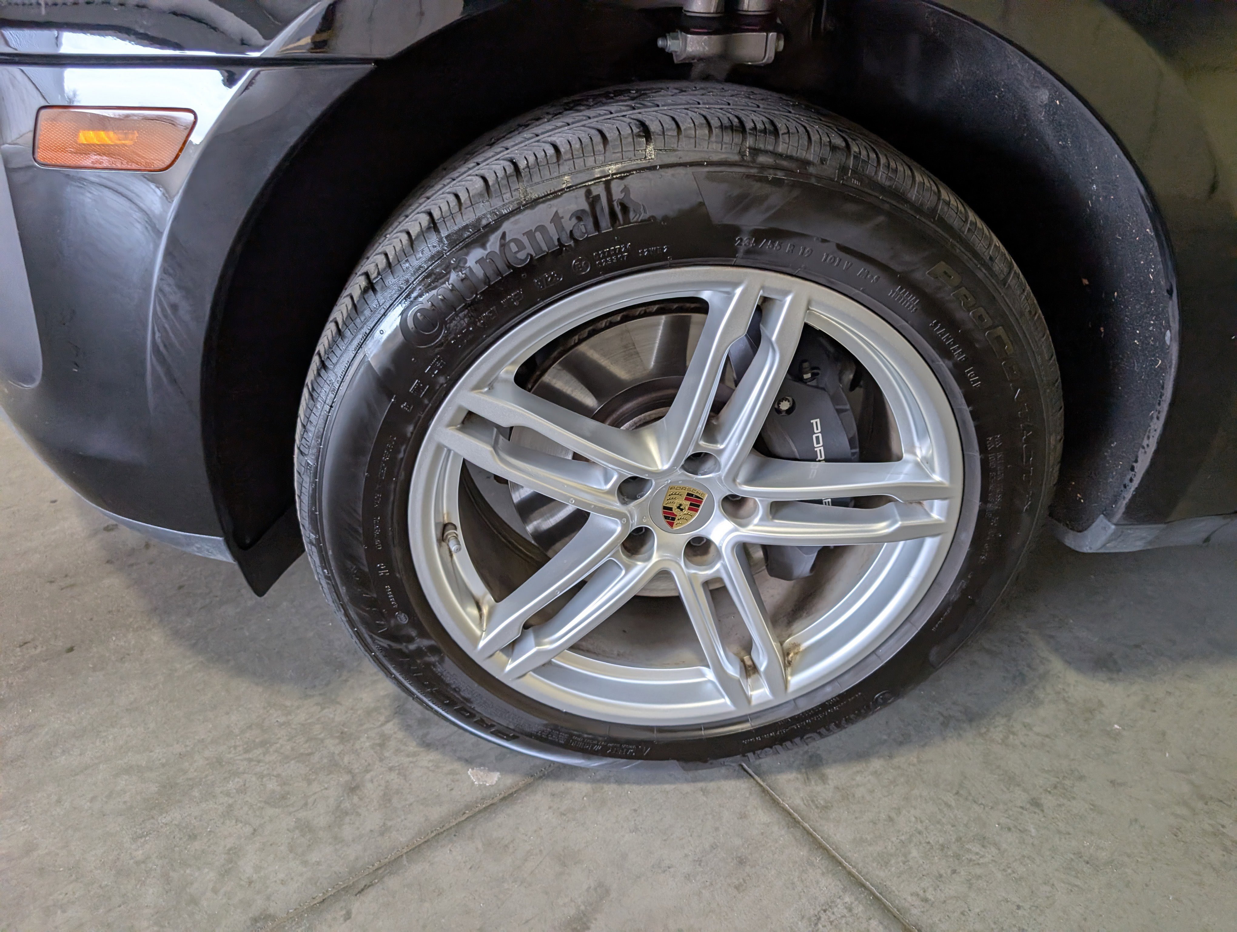 Used 2024 Porsche Macan image 14