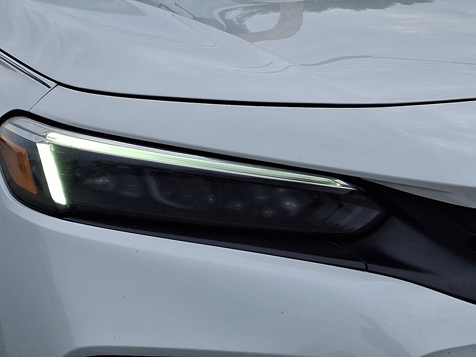 Used 2024 Honda Civic EX-L image 9