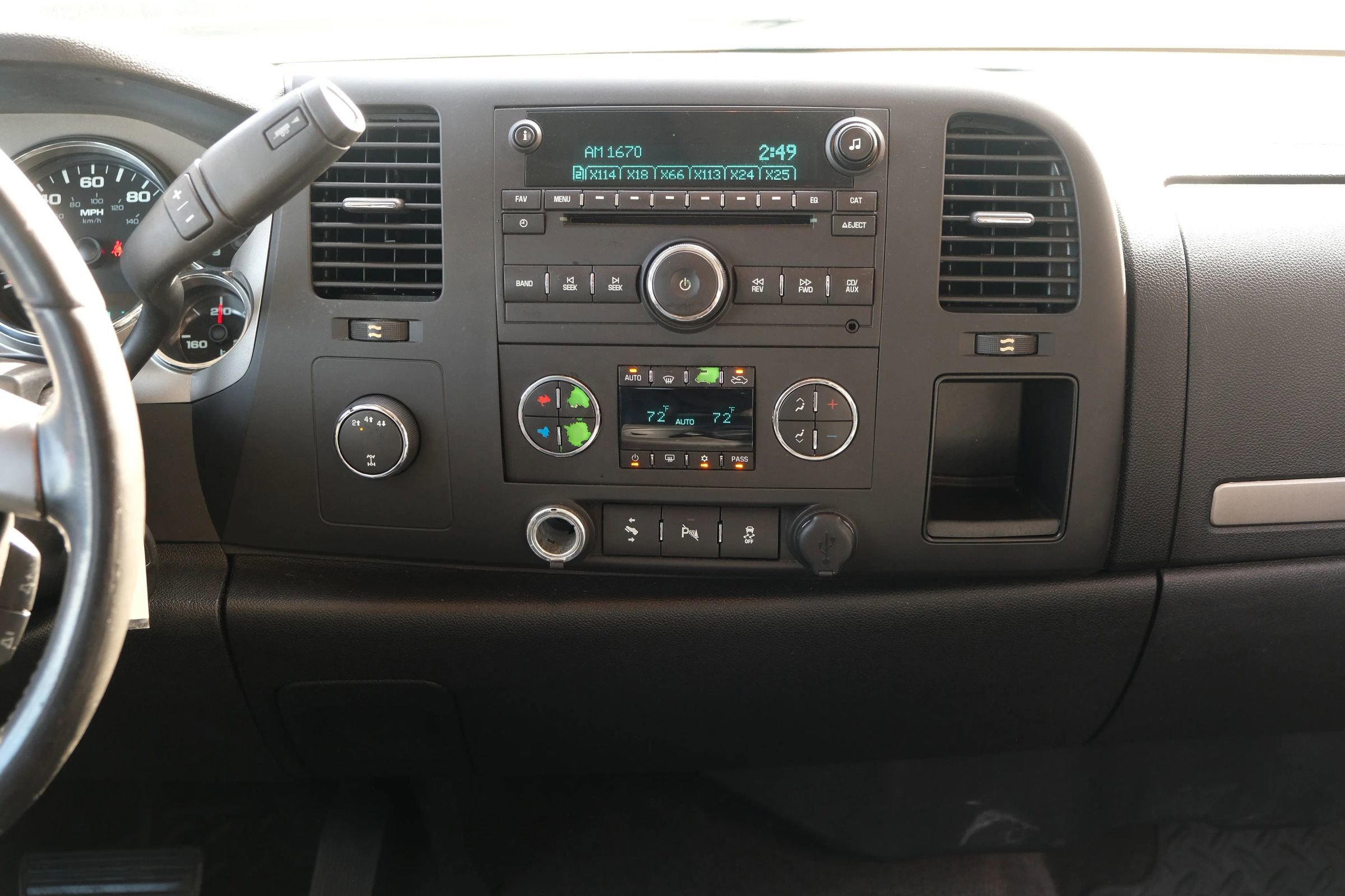 Used 2012 Chevrolet Silverado 2500 LT w/ Z71 Appearance Package image 26