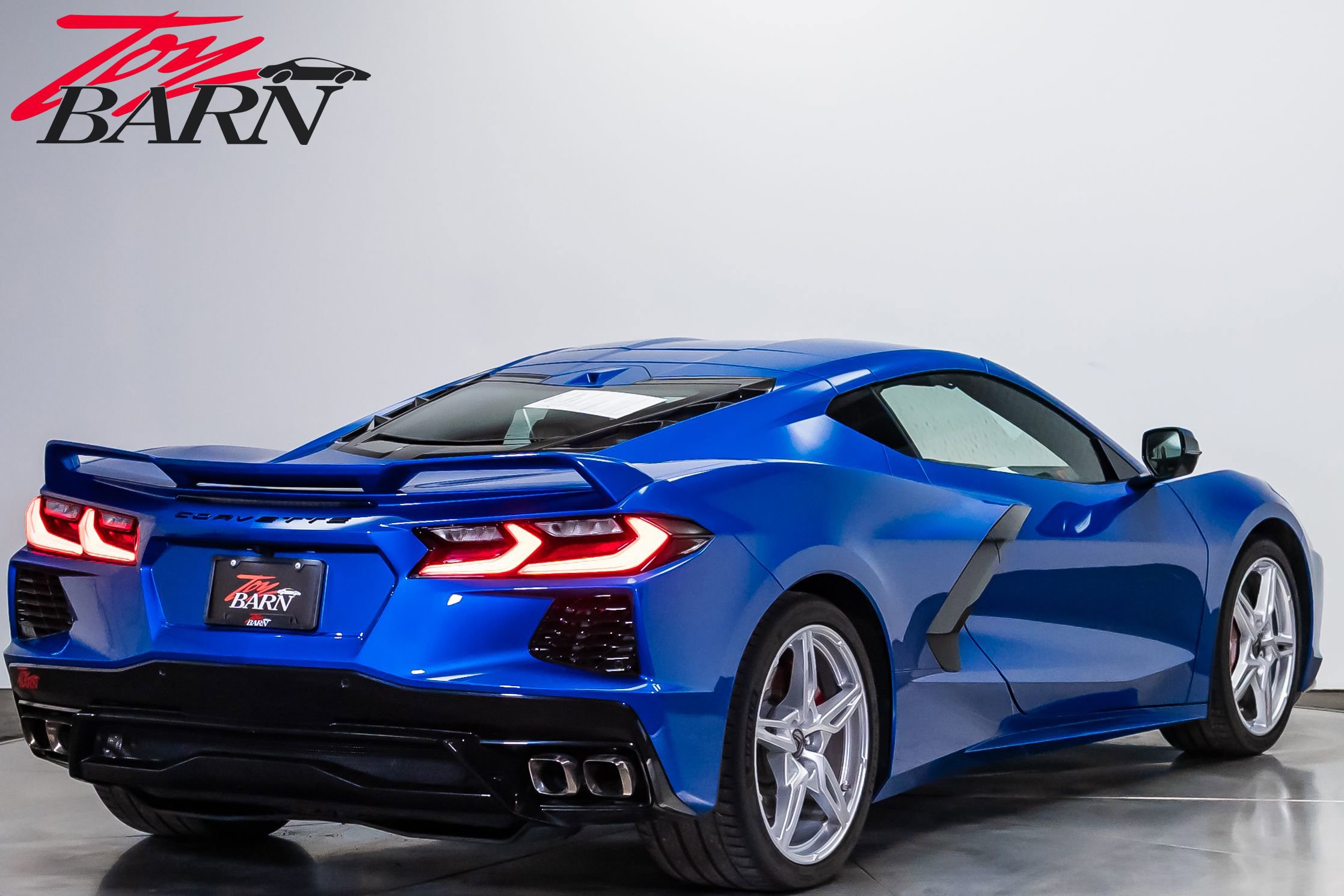 Used 2020 Chevrolet Corvette Stingray Preferred Cpe w/ 2LT Preferred Equipment Group RWD image 13