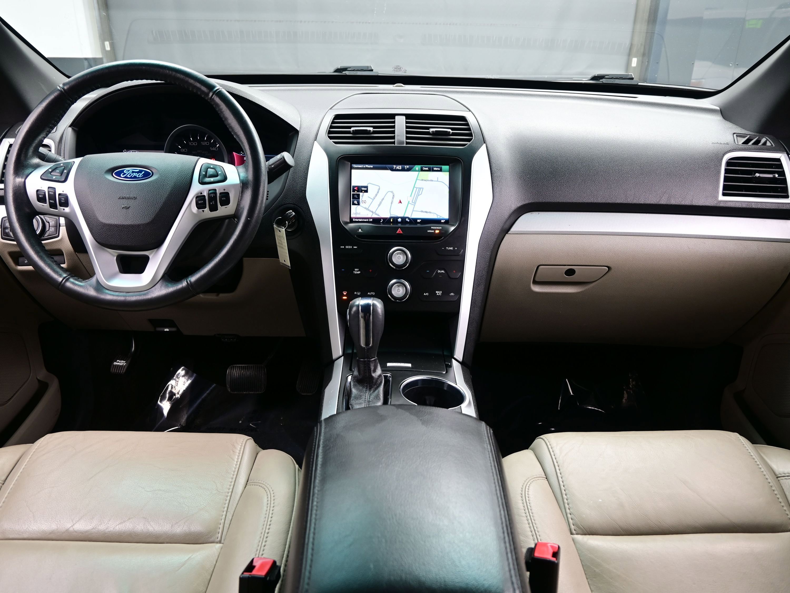 Used 2015 Ford Explorer XLT w/ Equipment Group 202B image 16