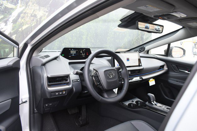 New 2026 Toyota Prius Limited image 6